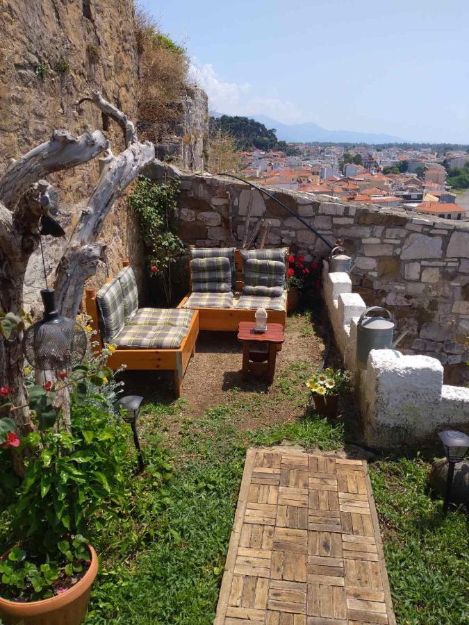 شقة Stone Clock'S House نافبكْتوس المظهر الخارجي الصورة